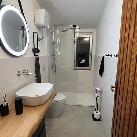 Holiday home Sa Domu Sa Canna Mit 2 Schlafzimmern In Teulada! *